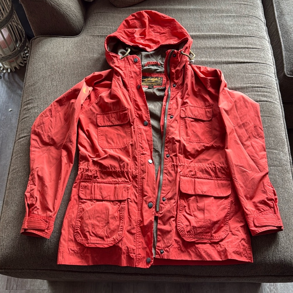 Vintage Eddie Bauer Expedition Outfitter Red Hooded Jacket